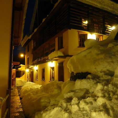 Casa Walser Hotel Riva Valdobbia Exterior photo